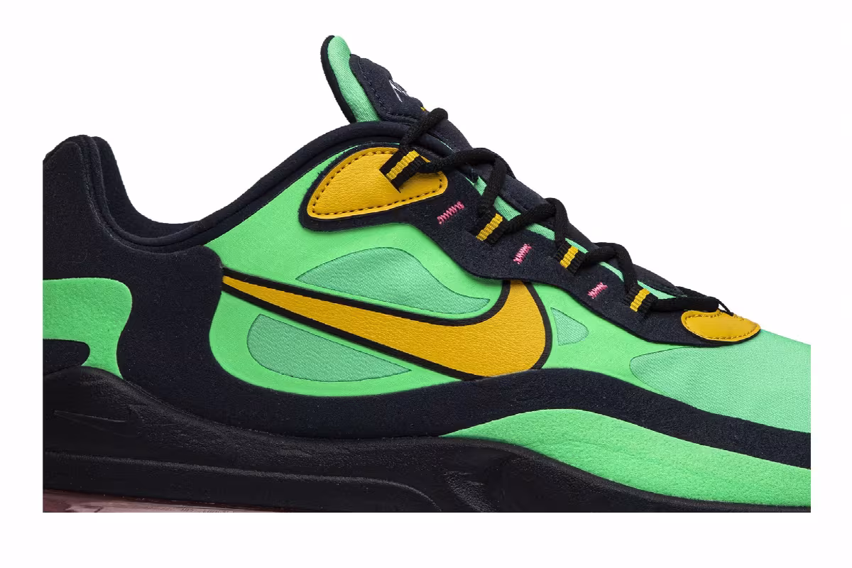 Nike Air Max 270 React Pop Art, view 3