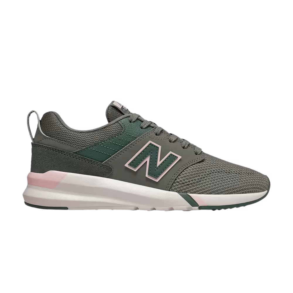 New Balance Women's 009v1 Green