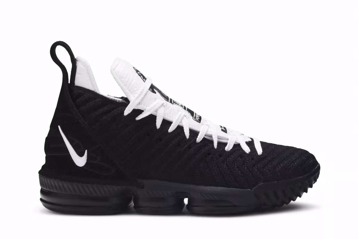 Nike LeBron 16 Four Horsemen, view 2