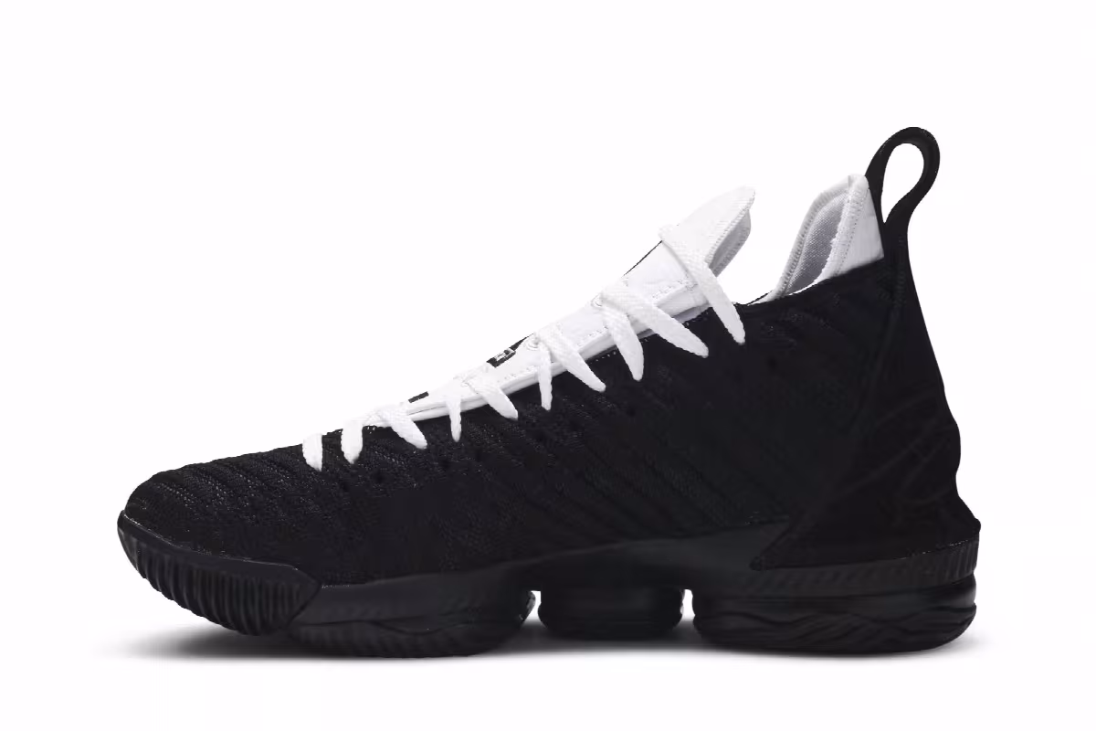 Nike LeBron 16 Four Horsemen, view 4