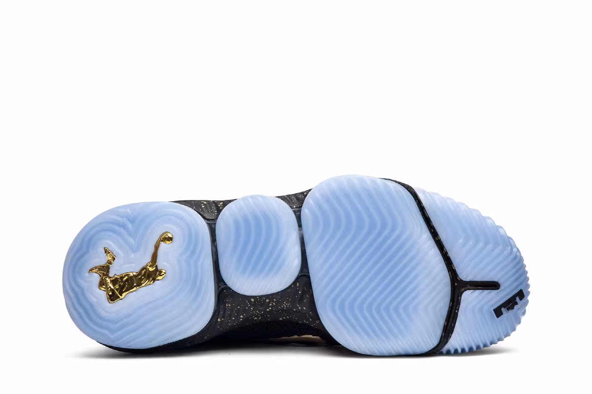 Nike LeBron 16 KC Watch The Throne, view 5