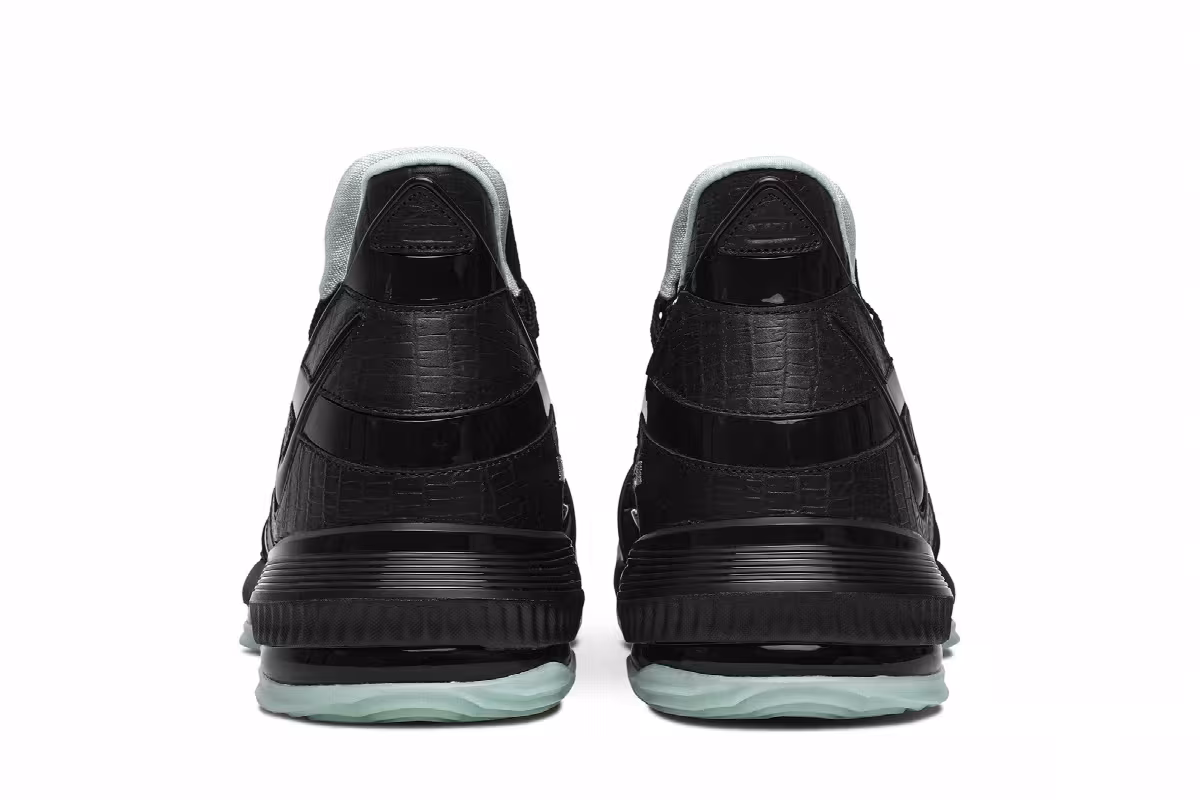 Nike LeBron 16 Glow, view 7