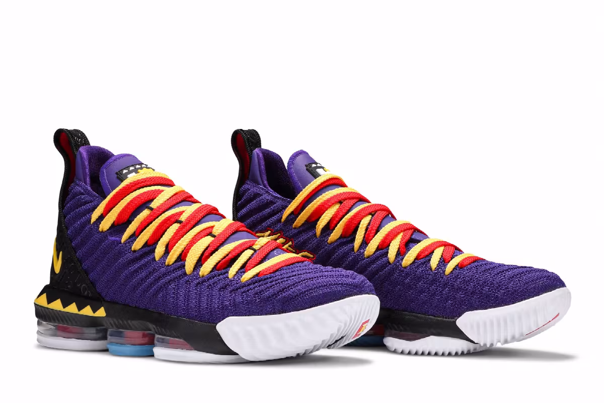 Nike LeBron 16 Martin, view 9