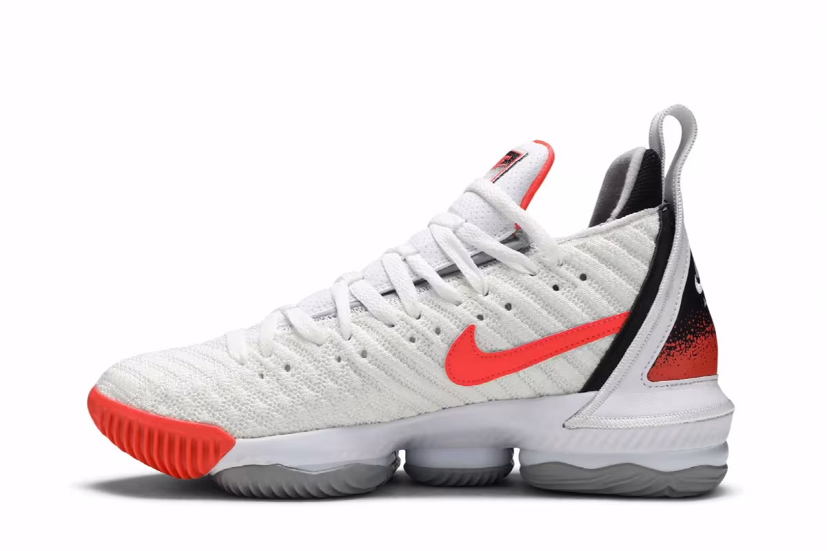 Nike LeBron 16 Tech Challenge Hot Lava White, view 4