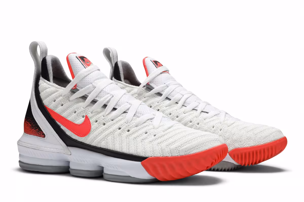Nike LeBron 16 Tech Challenge Hot Lava White, view 9