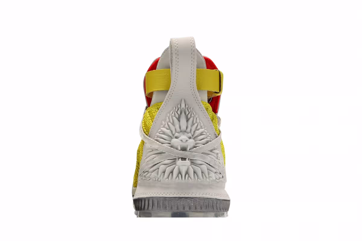 HFR x Nike LeBron 16 Harlem Stage, view 8