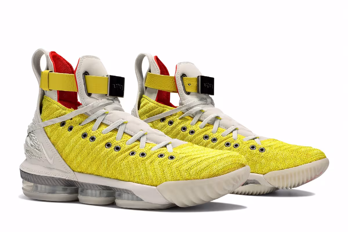HFR x Nike LeBron 16 Harlem Stage, view 9