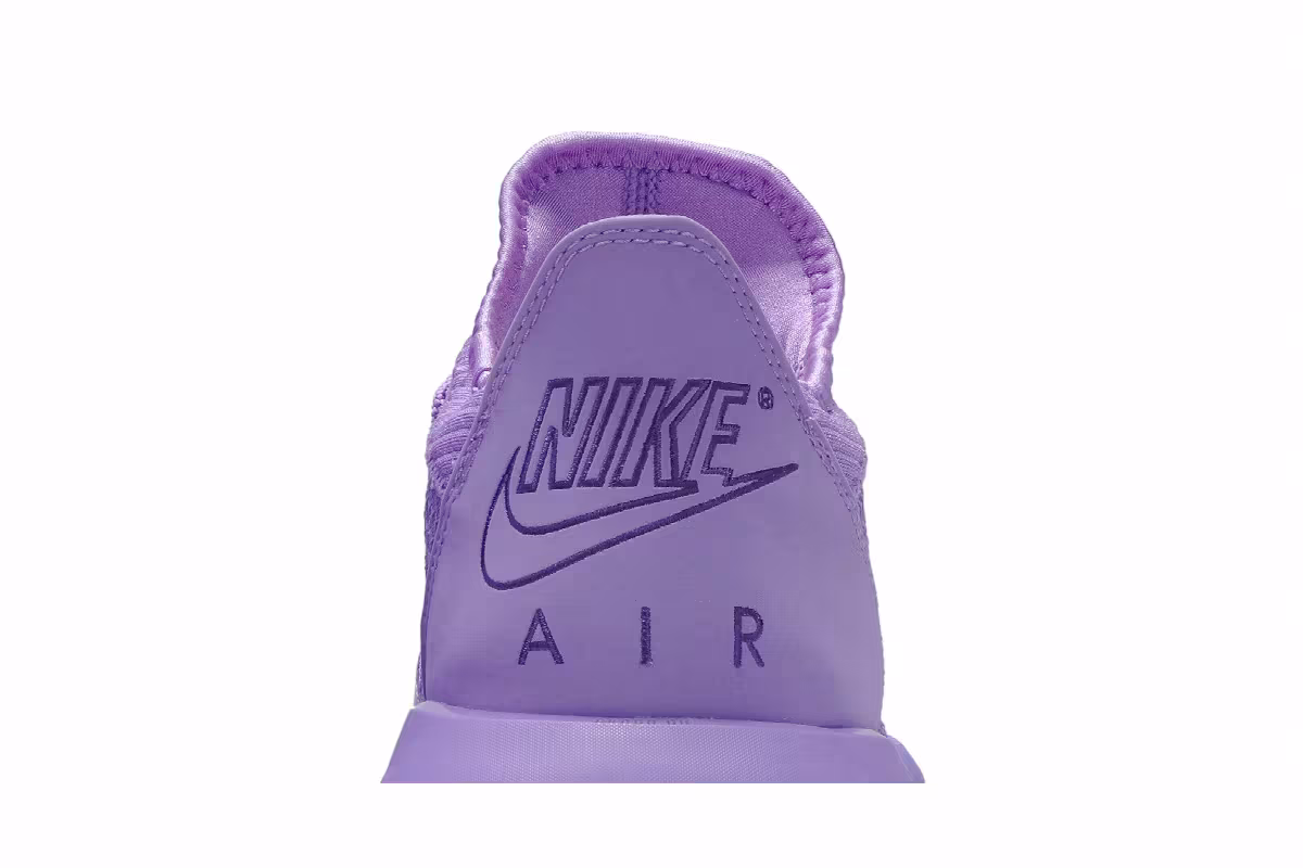 Nike LeBron 16 Low Purple, view 8