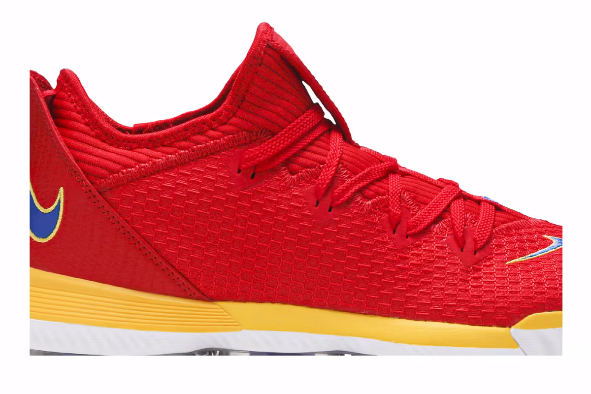 Nike LeBron 16 Low SuperBron, view 3