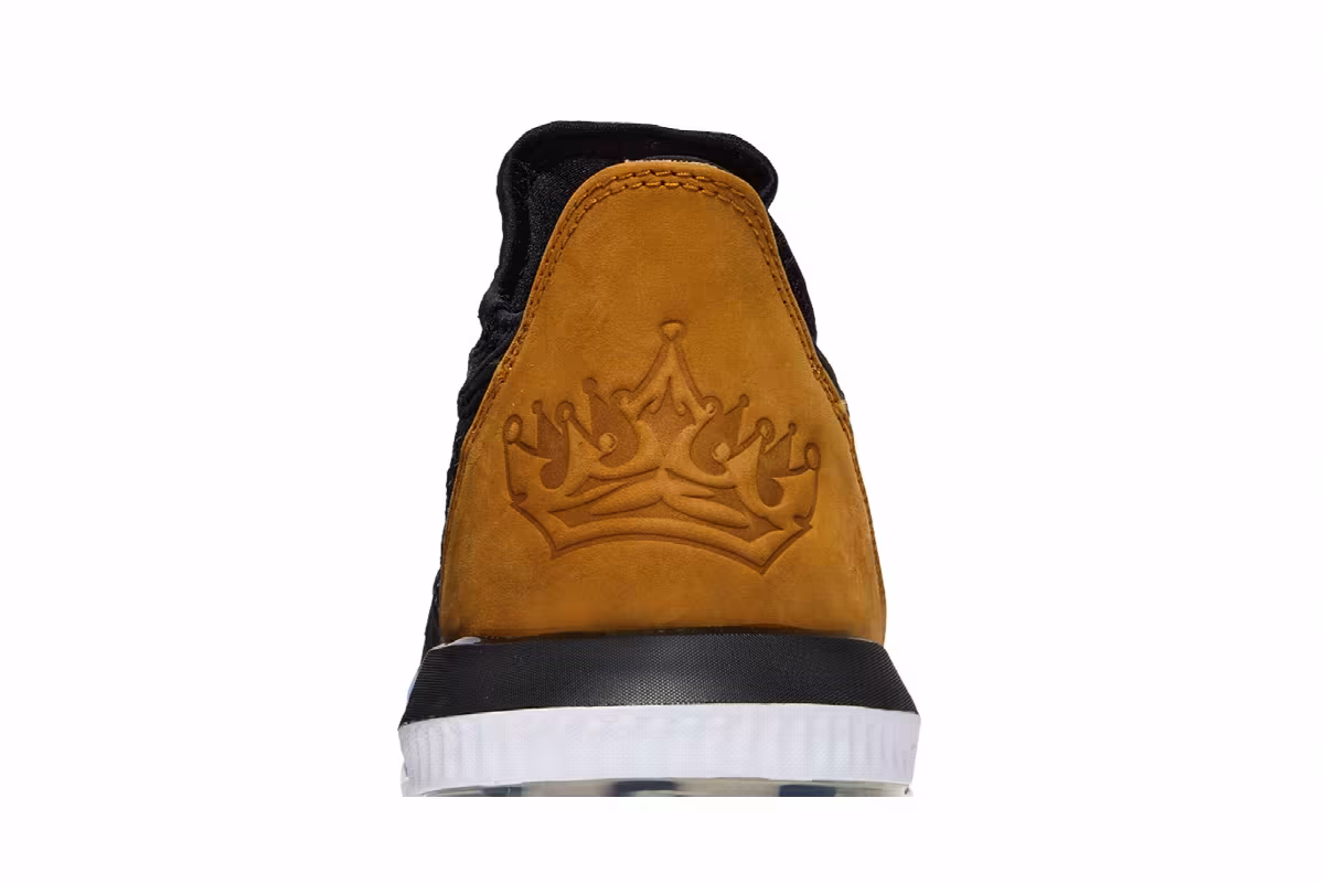 Nike LeBron 16 Low Soundtrack, view 8