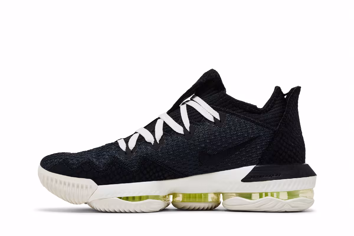 Nike LeBron 16 Low Black Python, view 4