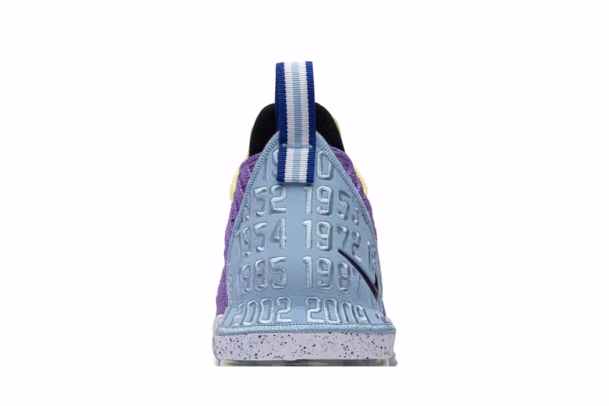 Nike LeBron 16 Lakers Heritage, view 8