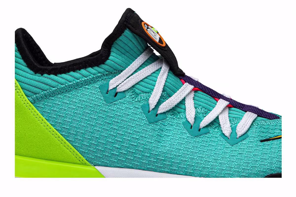Nike LeBron 16 Low Air Max Trainer 2, view 3