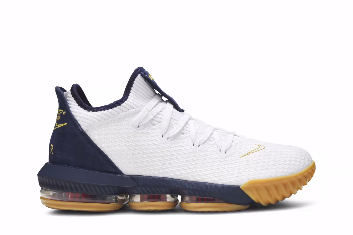 Nike LeBron 16 Low USA, view 2