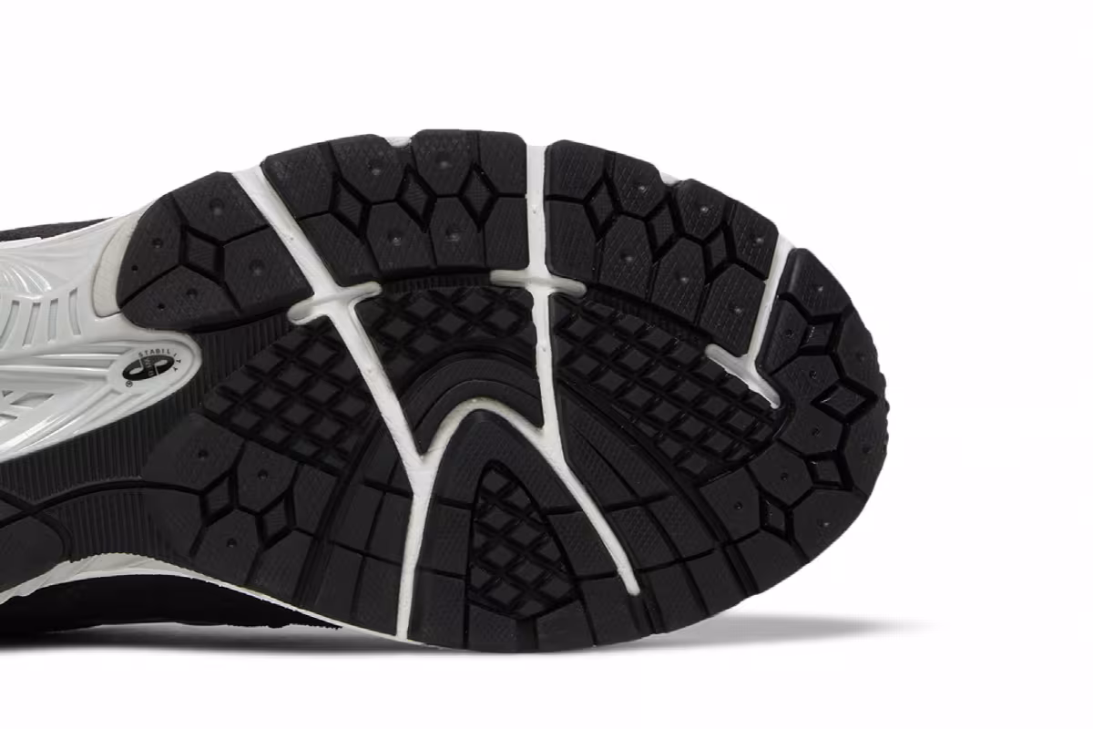 New Balance 2002R Mule Phantom Marblehead, view 6