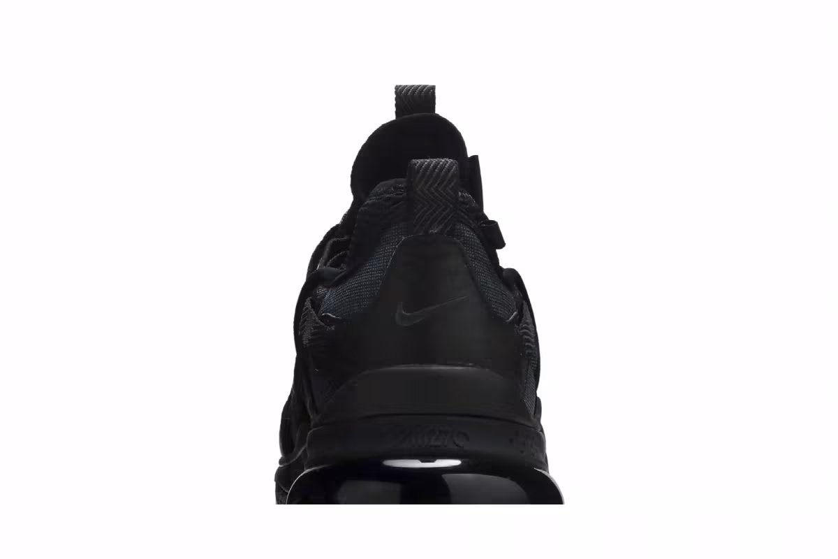 Nike Air Max 270 Bowfin Triple Black, view 8