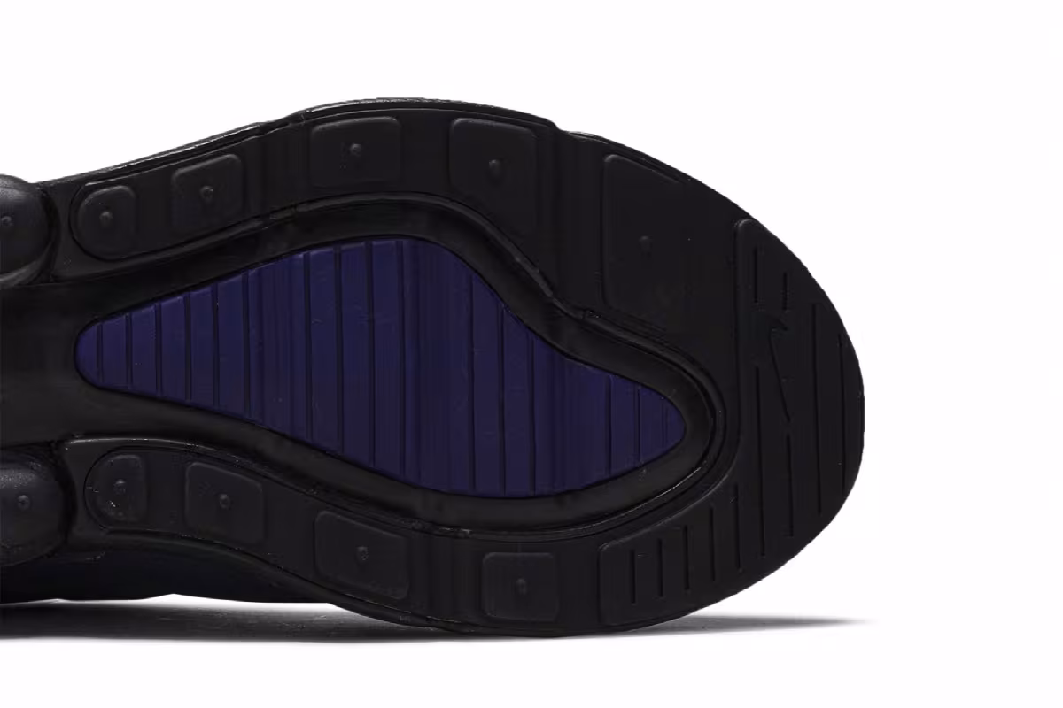 Nike Air Max 270 Throwback Future, view 6