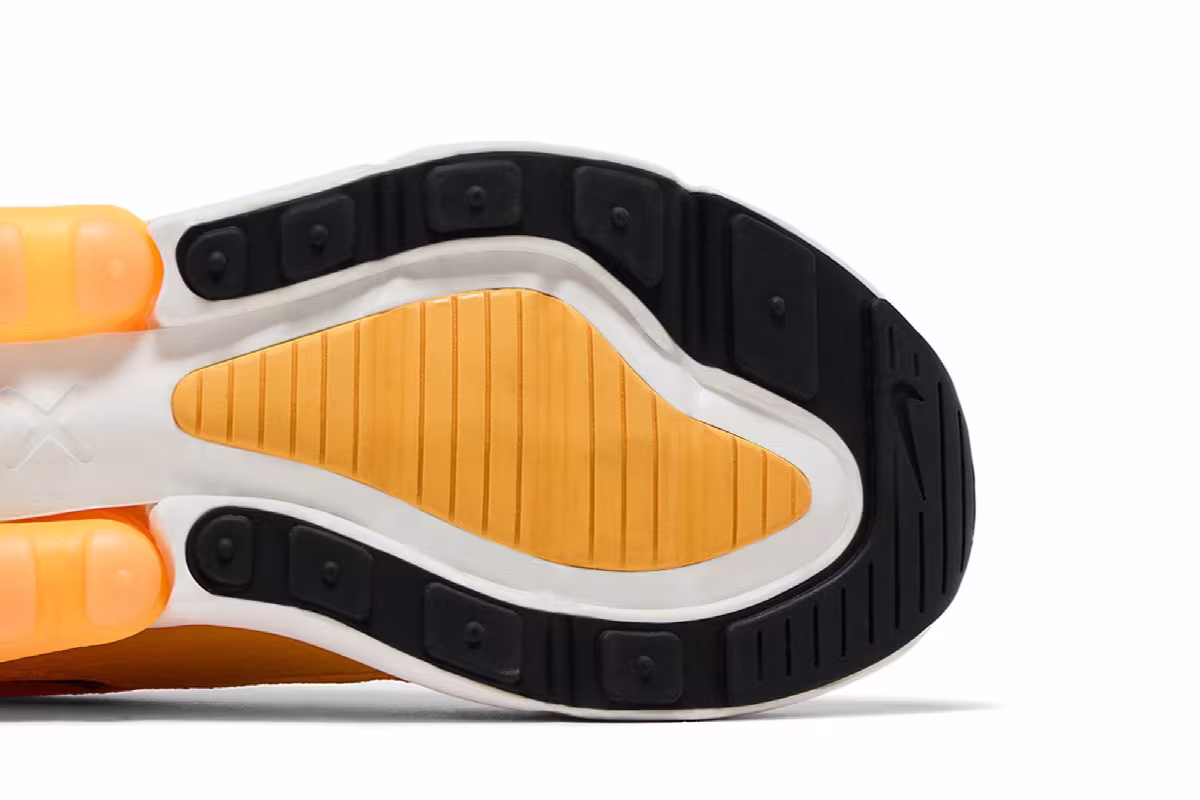 Nike Women's Air Max 270 University Gold, view 6