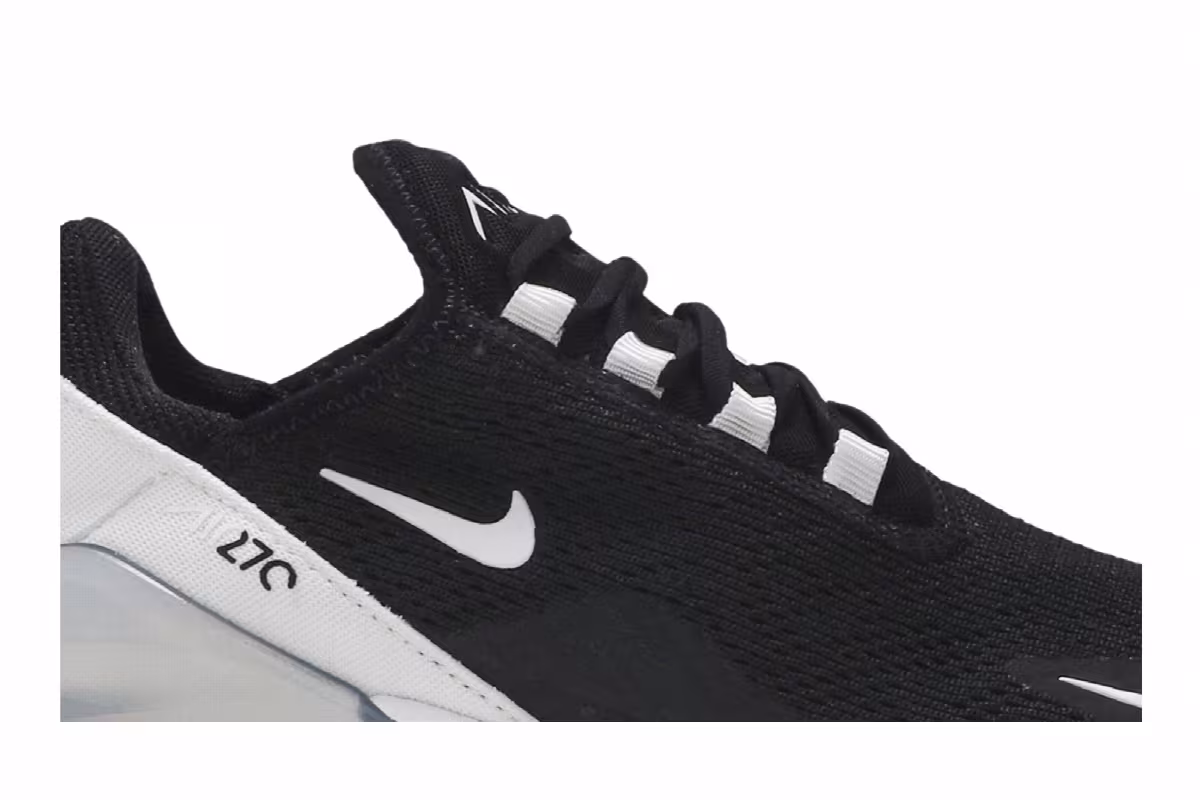 Nike Women's Air Max 270 Black, view 3