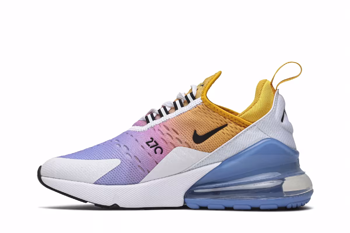 Nike Women's Air Max 270 University Gold, view 4