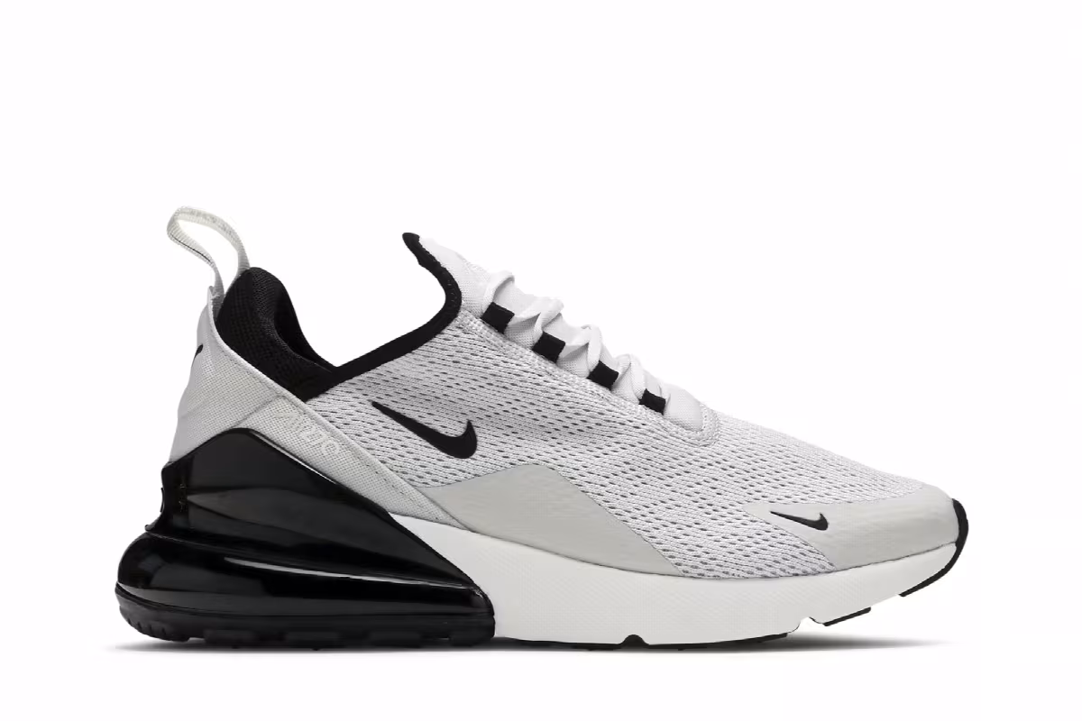 Nike Women's Air Max 270 Vast Grey, view 2