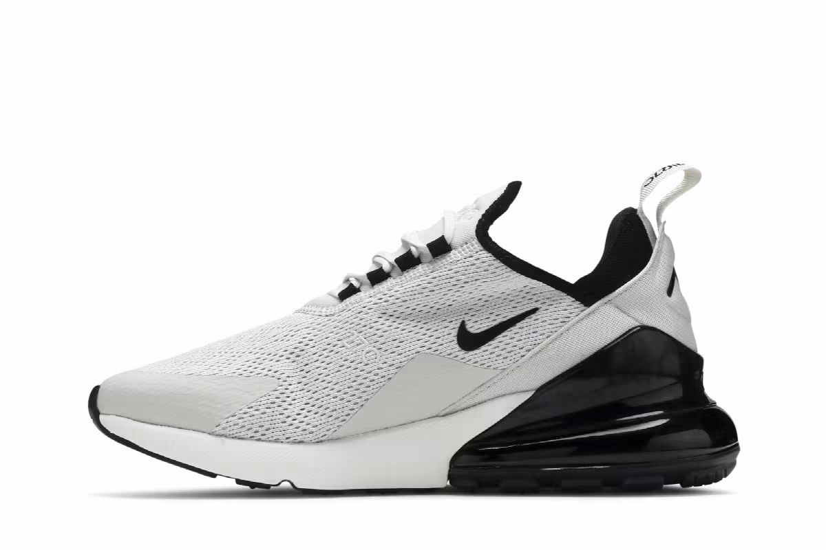Nike Women's Air Max 270 Vast Grey, view 4
