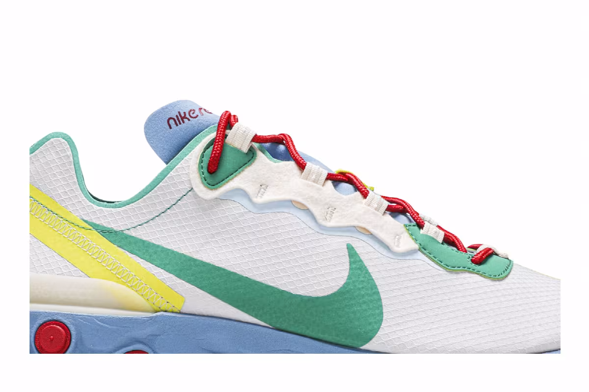 Nike React Element 55 SE Super Nintendo, view 3