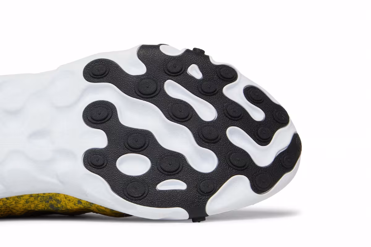 Nike Women's React Element 55 Speed Yellow, view 6