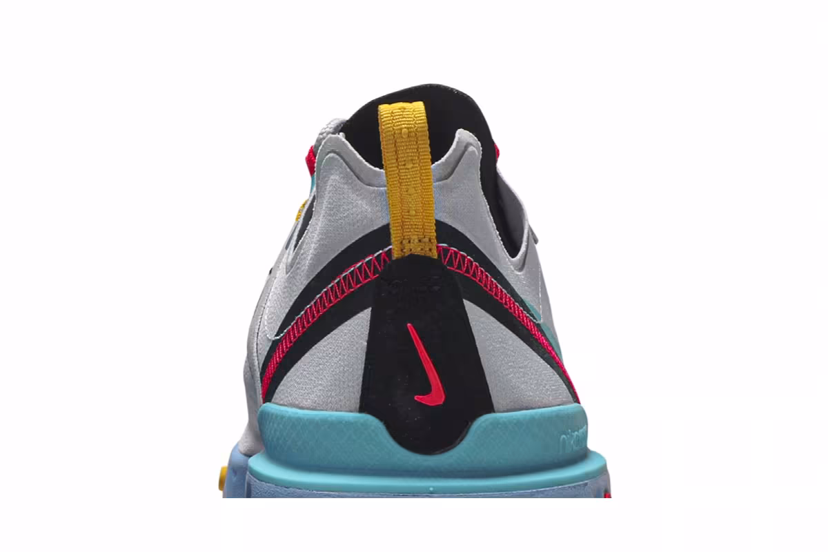 Nike React Element 55 Teal Nebula, view 8