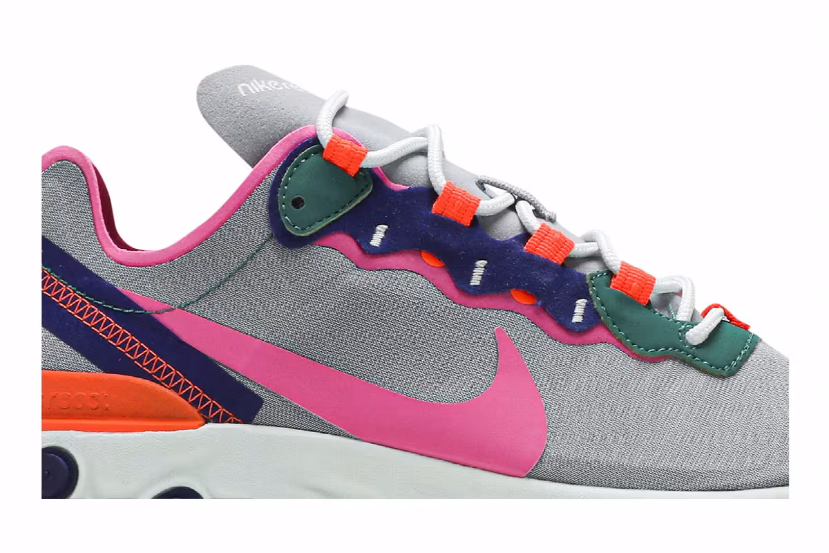 Nike Women's React Element 55 Wolf Grey Fuchsia, view 3