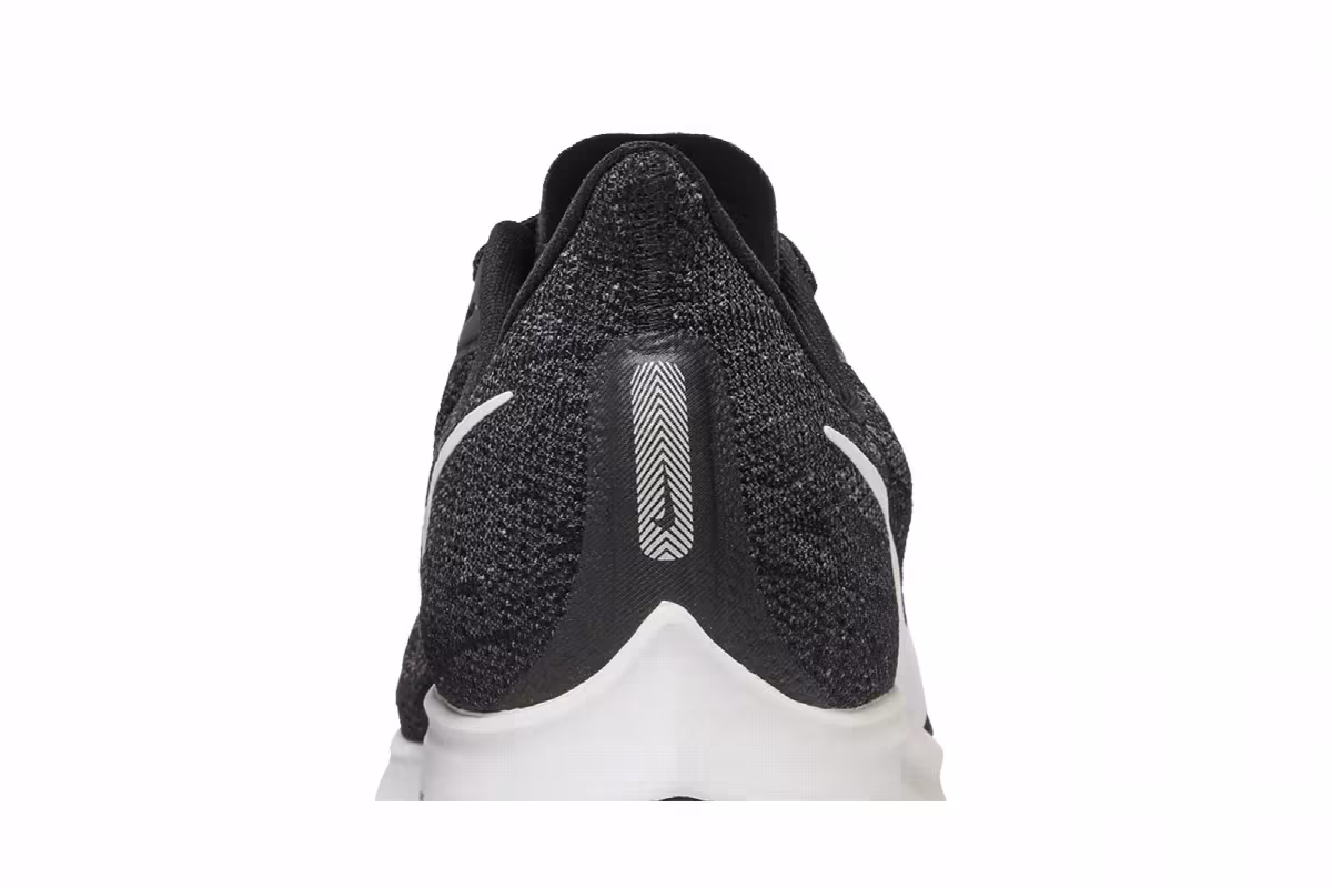 Nike Women's Air Zoom Pegasus 36 Wide Black, view 8
