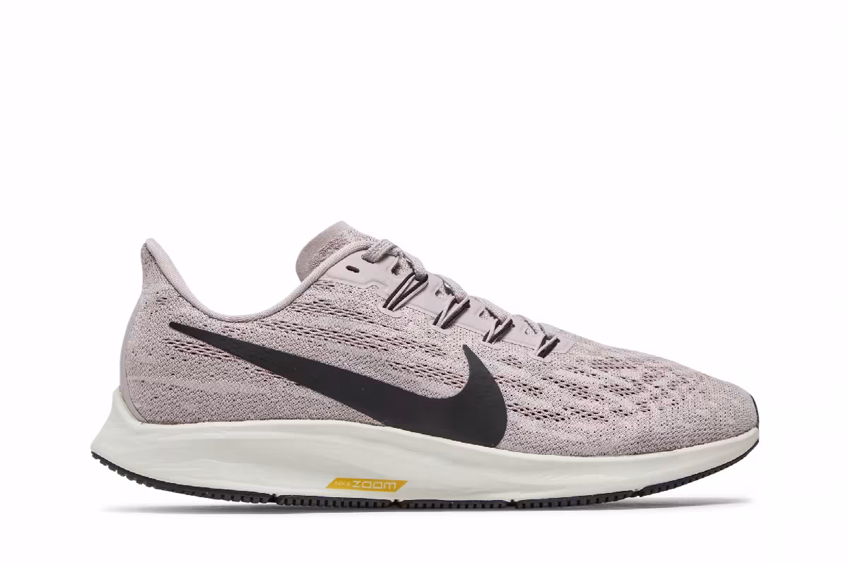 Nike Women's Air Zoom Pegasus 36 Platinum Violet, view 2
