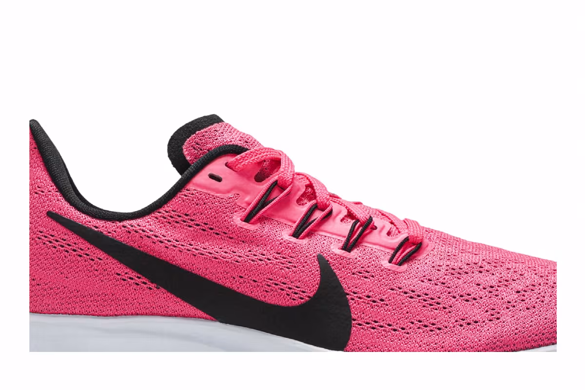 Nike Women's Air Zoom Pegasus 36 Hyper Pink, view 3