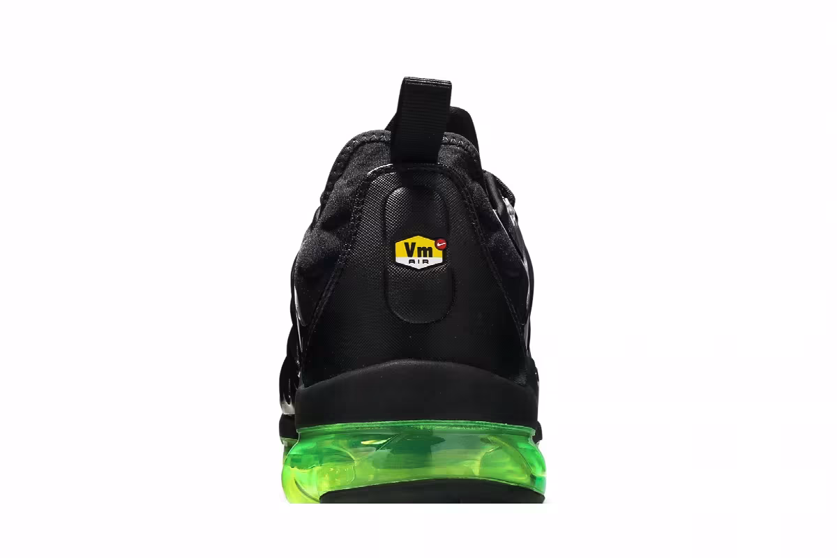 Nike Air VaporMax Plus Black Volt, view 8