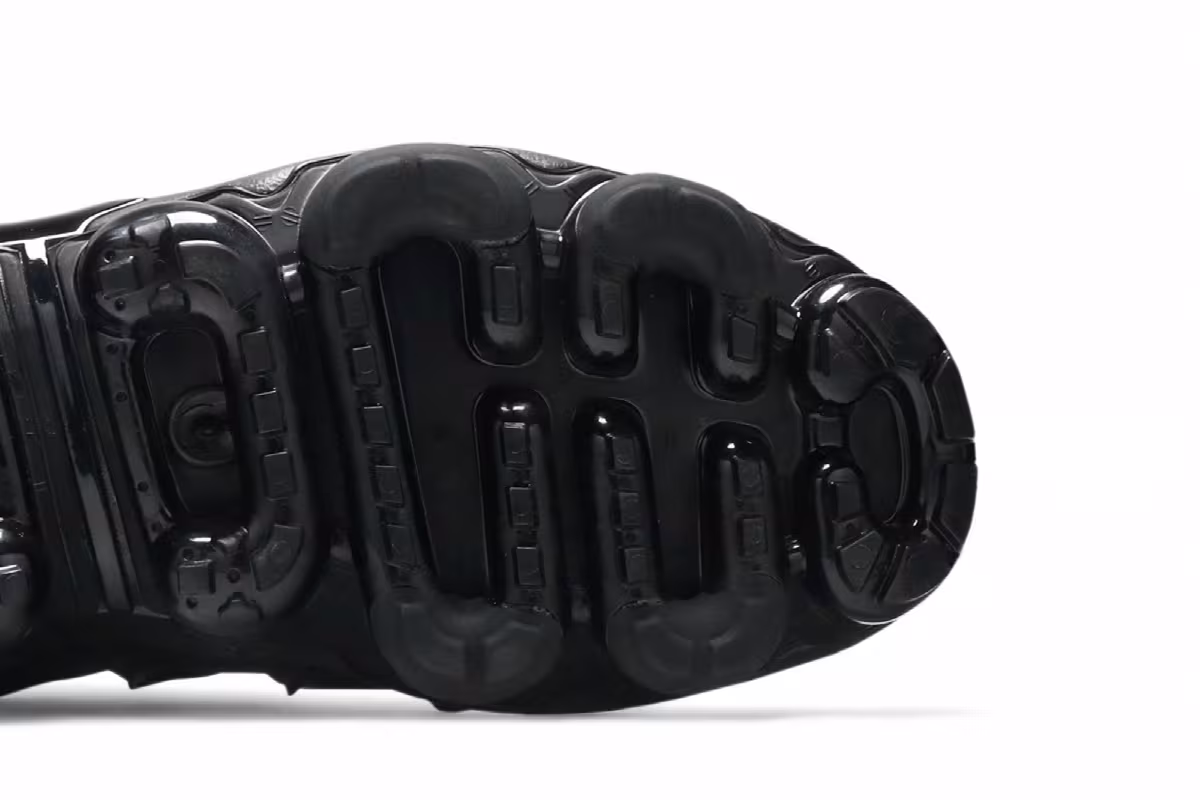 Nike Air VaporMax Plus Aluminum, view 6