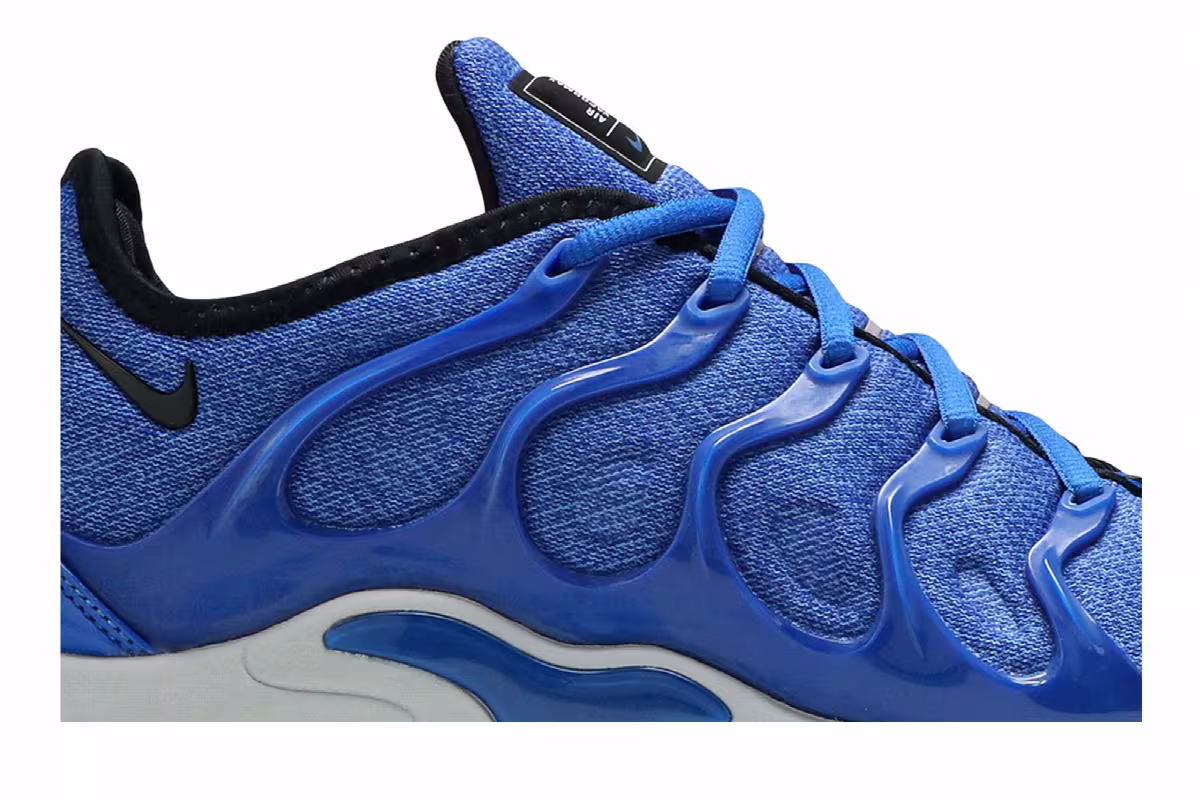 Nike Air Vapormax Plus Game Royal, view 3