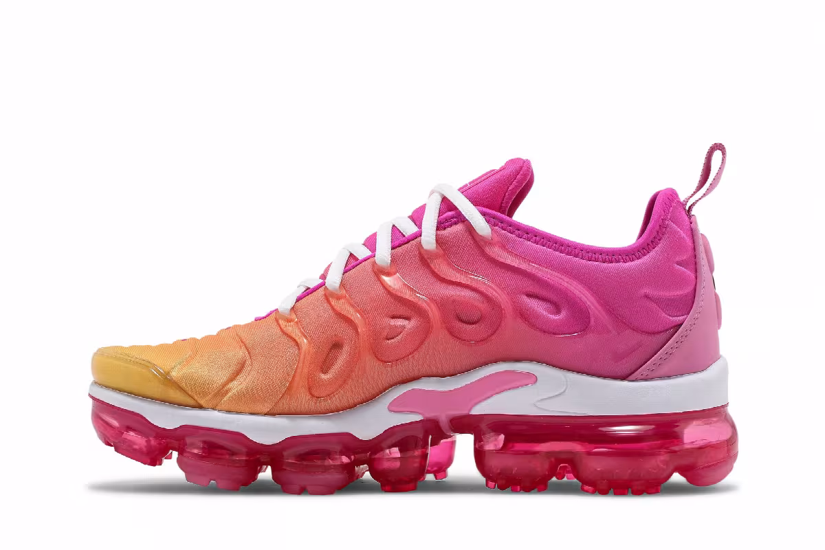 Nike Women's Air VaporMax Plus Summer Sunset, view 4