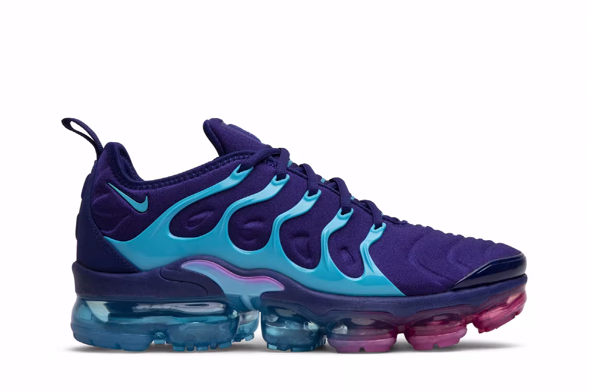 Nike Air VaporMax Plus Sunset, view 2
