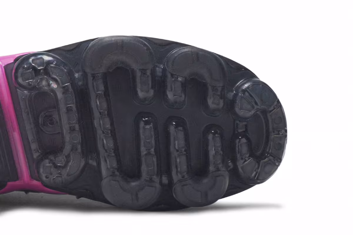 Nike Air VaporMax Plus Active Fuchsia, view 6