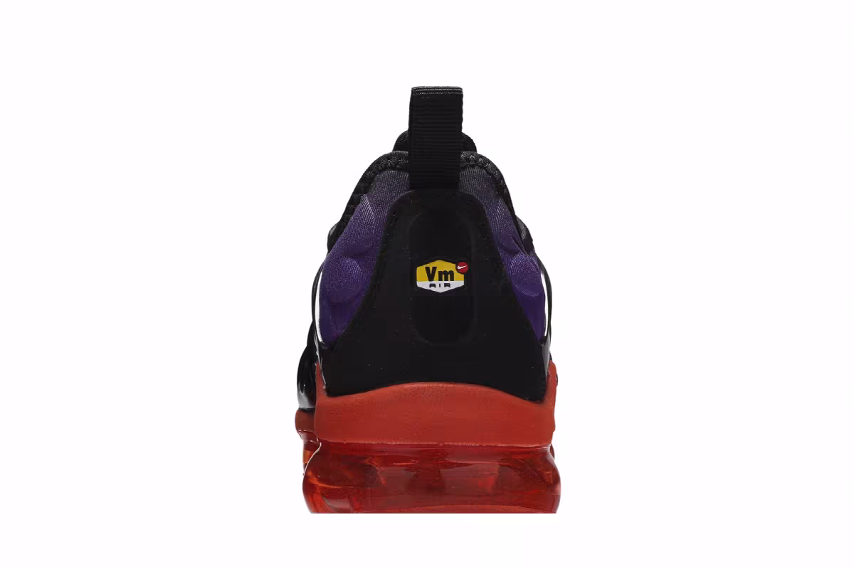 Nike Air VaporMax Plus Voltage Purple, view 8