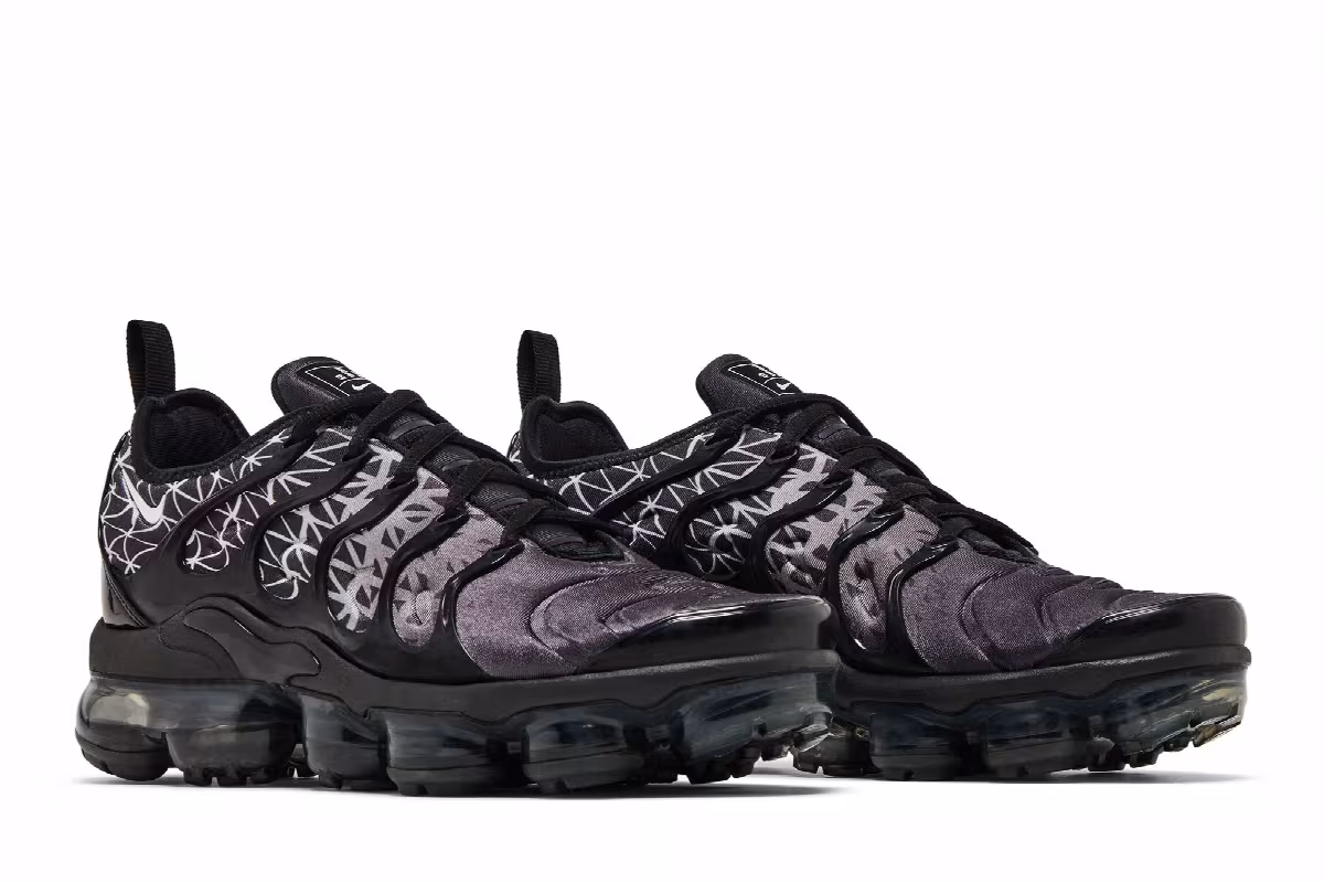 Nike Air VaporMax Plus Geometric, view 9