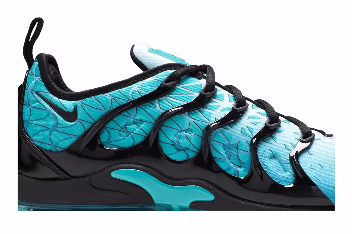 Nike Air VaporMax Plus Spirit Teal, view 3
