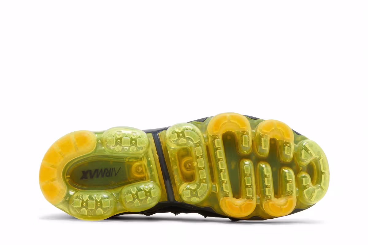 Nike Air VaporMax Plus Indigo Storm, view 5