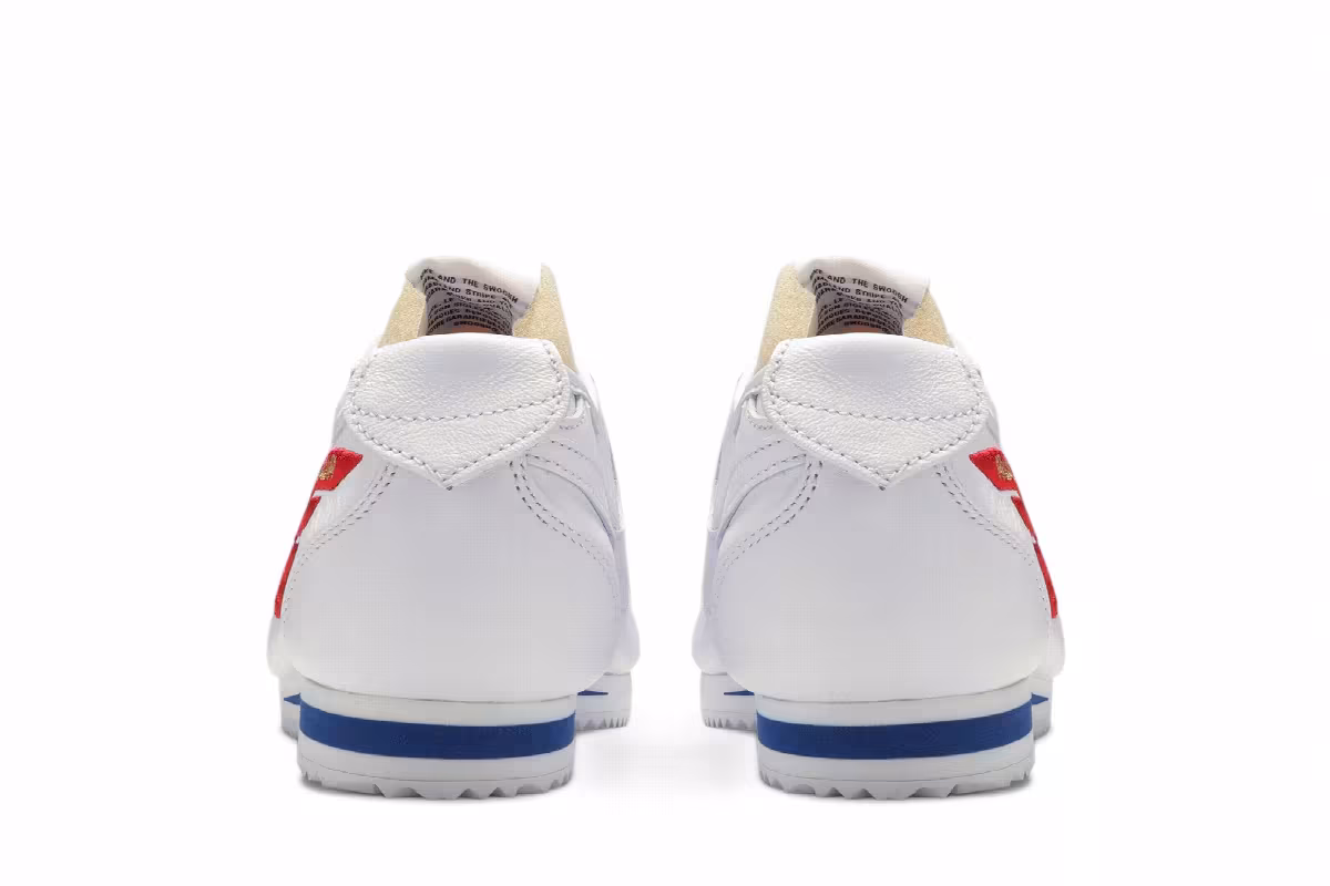 Nike Classic Cortez Shoe Dog Pack - Falcon, view 7