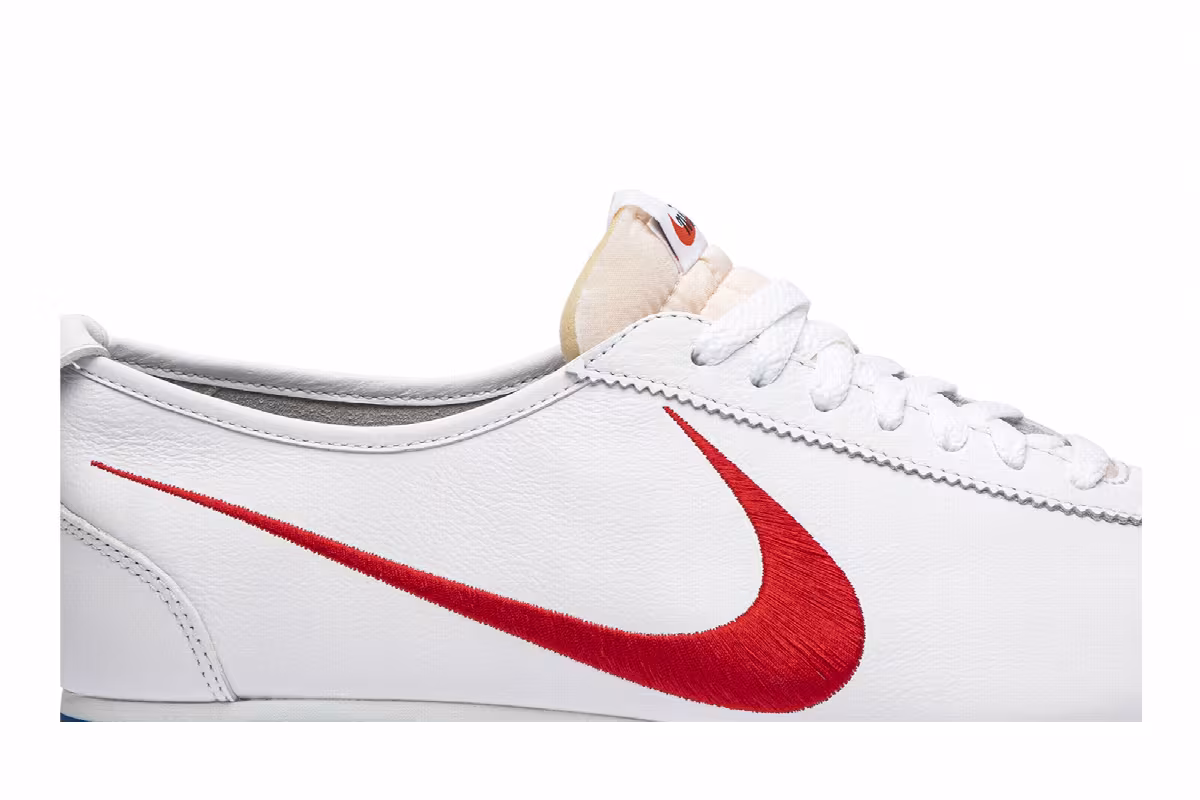Nike Classic Cortez Shoe Dog Pack - Swoosh, view 3
