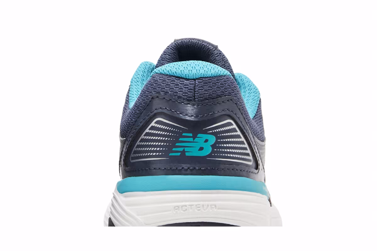 New Balance Women's 560v7 Silver Mink Pisces, view 8