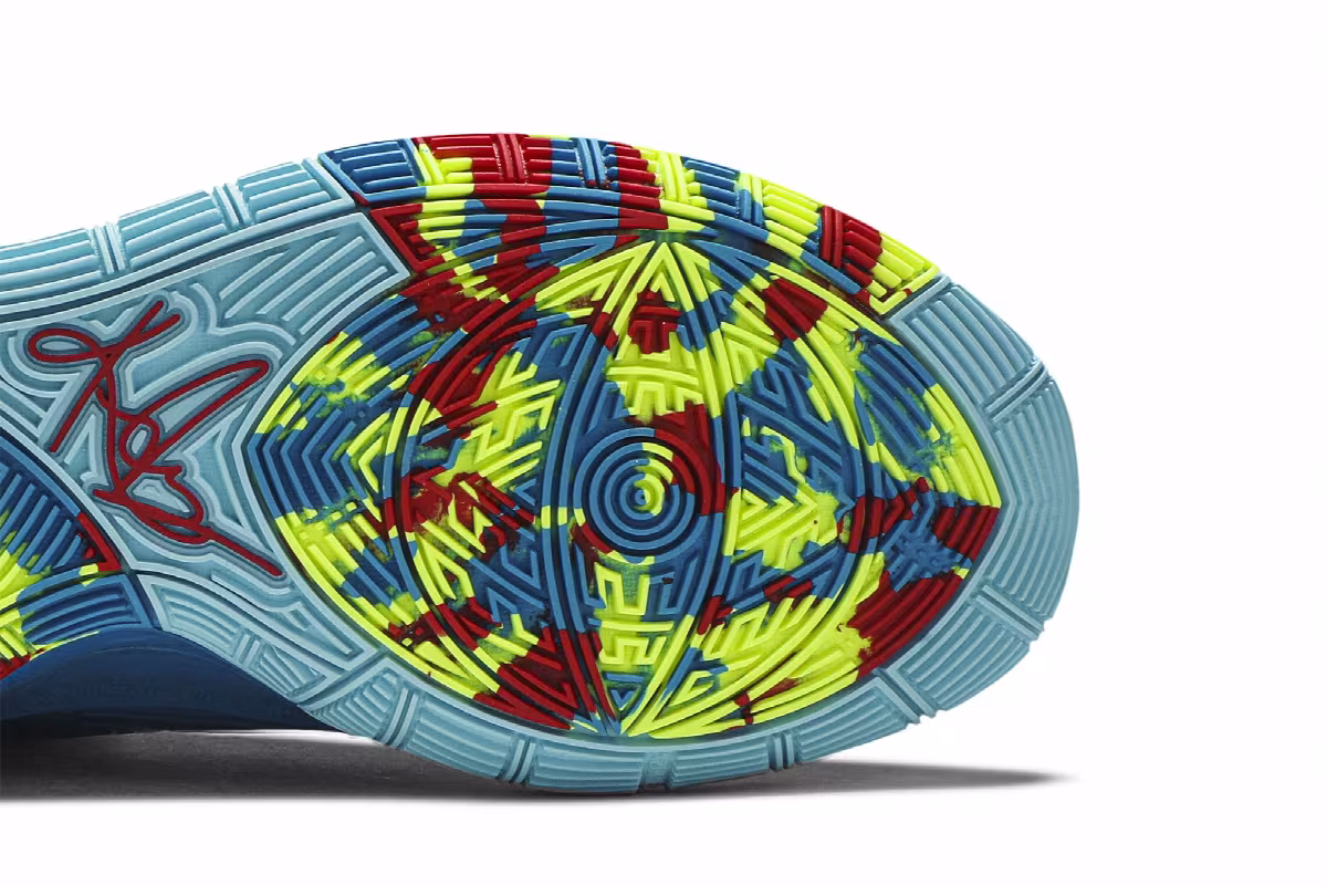 Nike Kyrie 6 Preheat New York, view 6