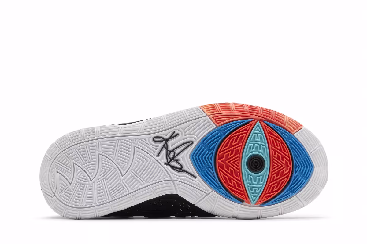Nike Kyrie 6 GS Jet Black, view 5
