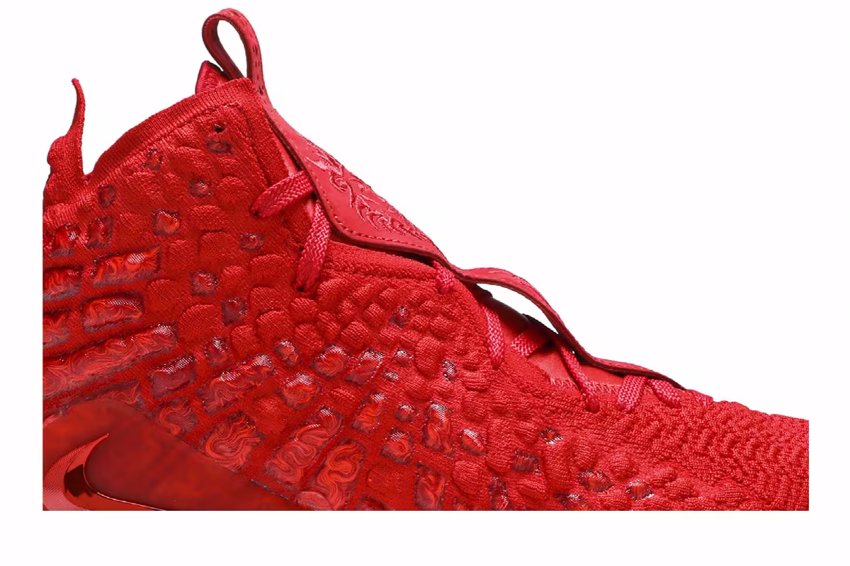 Nike LeBron 17 Red Carpet, view 3