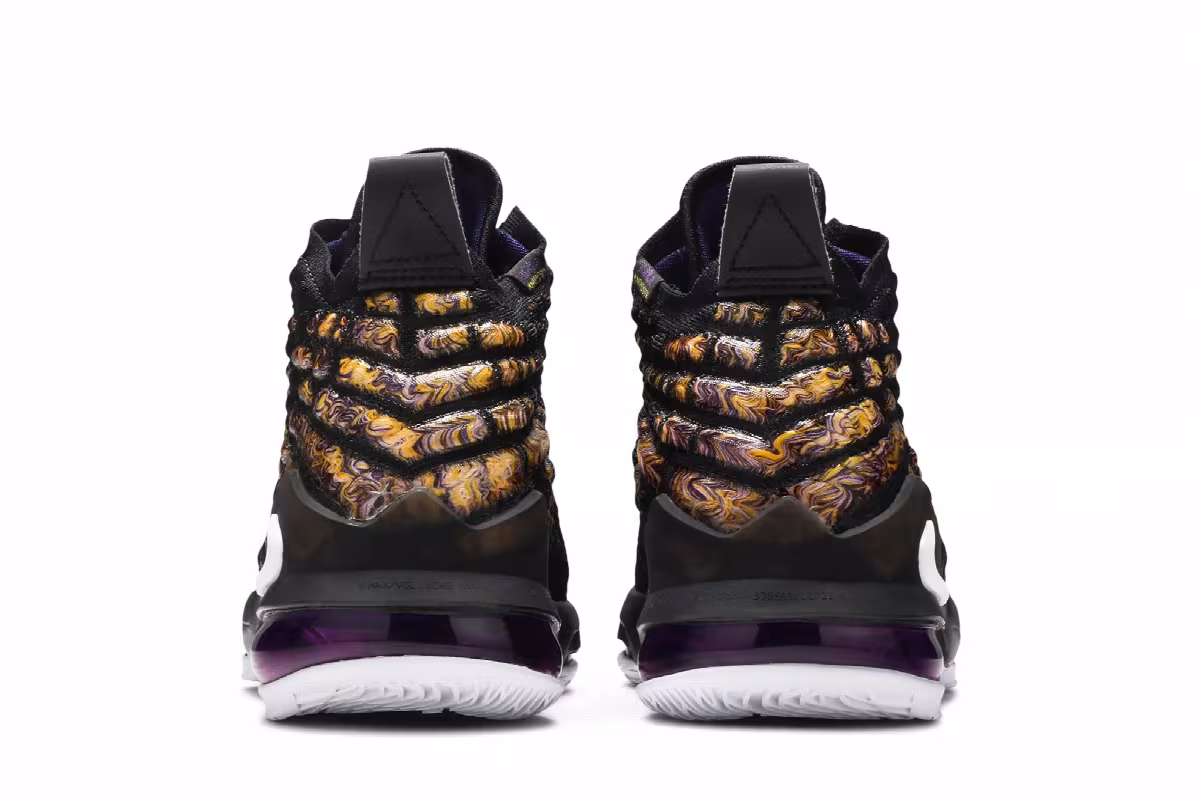 Nike LeBron 17 BG Lakers, view 7